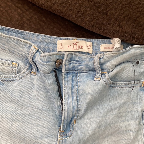 Jeans - Picture 3 of 4